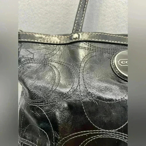 Coach East West Gallery Embossed Patent Leather Tote Black - Picture 3 of 15
